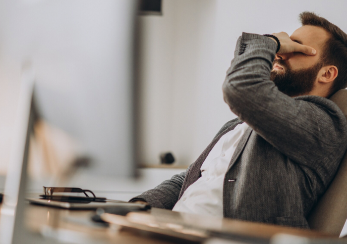 Конфликт сооснователей ООО: дивиденды поровну или зарплата по результатам? | Когда один основатель работает лучше: кто прав в споре о зарплате и дивидендах