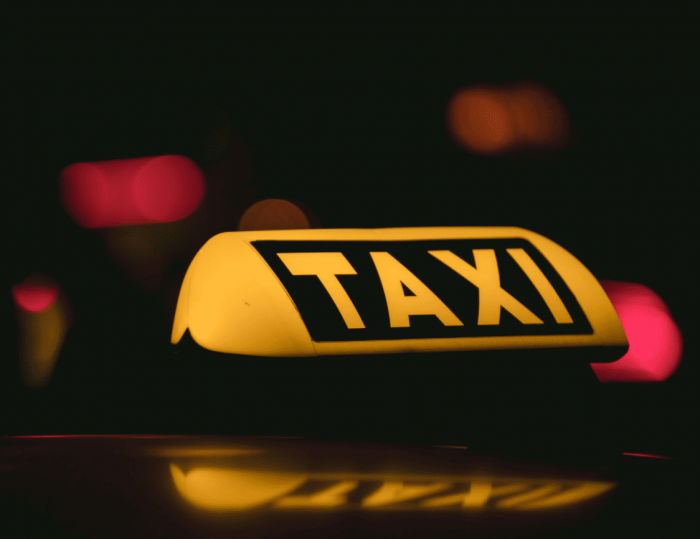 Самозанятым таксистам упростят медосмотры | Нейросети вместо врачей: как изменятся медосмотры для такси в России Самозанятым таксистам упростят медосмотры | Нейросети вместо врачей: как изменятся медосмотры для такси в России