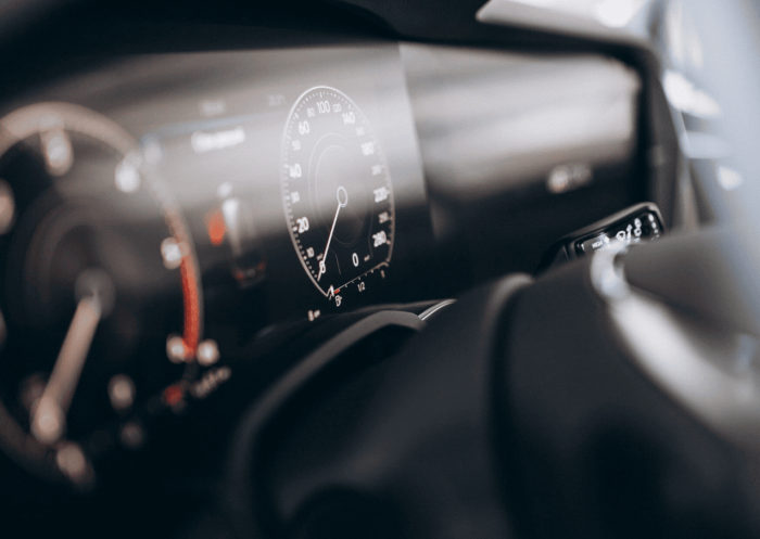 Утильсбор на иномарки в России взлетел: цены на популярные модели выросли в тысячи раз | Новый утильсбор в России: как подорожают иномарки с мощными двигателями