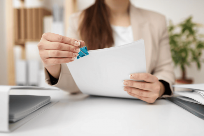 Работодателей в России обяжут платить за "тихое увольнение" | Три зарплаты за давление на увольнение: инициатива экспертов